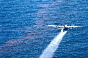 C-130 Hercules falling an oil-dispersant